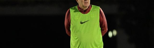 开云APP-国足奏响东京战歌！伊万无惧日本刺探首发仍存悬念