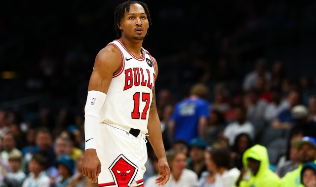 热火训练营名单增至21人，官宣签下贾米尔·杨等四名球员完成阵容补强