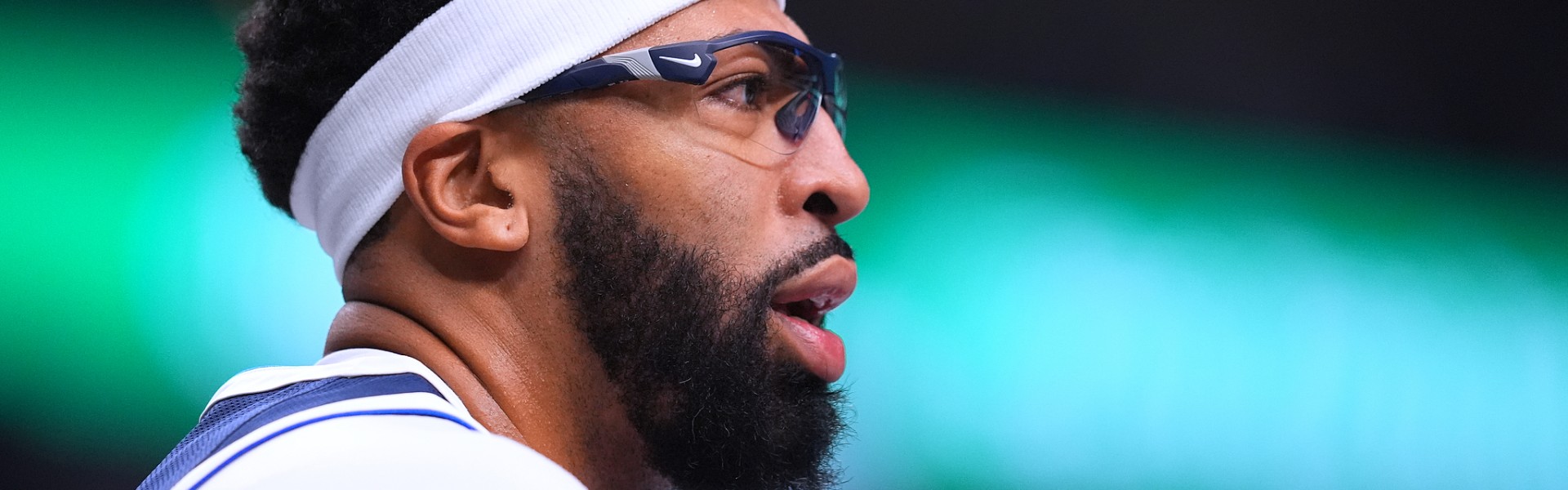 kaiyun-独行侠官方：浓眉伤势无需手术 恢复时间预计六周左右