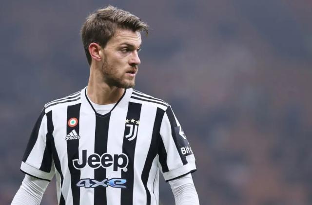 1647503004283099914.jpg 11.jpg